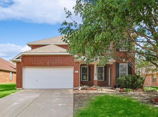221 Brook Meadow Ct, Midlothian, TX 76065