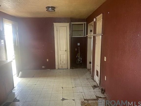 5th image of 2188 75th Ave