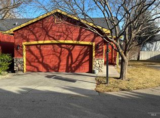 2600 N Mitchell St, Boise, ID 83704