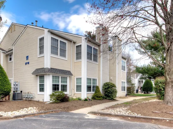 101 Driftwood Ct #101, Absecon, NJ 08205