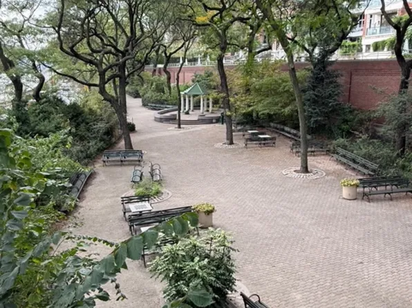 865 United Nations Plaza image 17 of 22