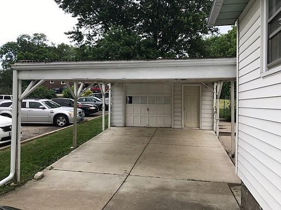 3rd image of 4020 N Illinois Ave