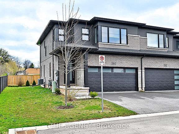 2nd image of 4552 Portage Rd #104