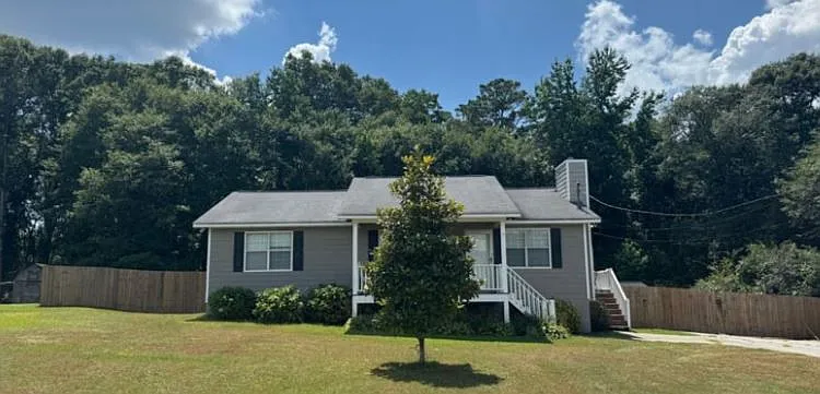 108 Herrell Rd — Photo 1