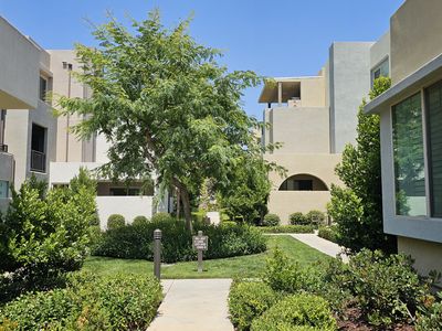 207 Magnet, Irvine, CA, 92618