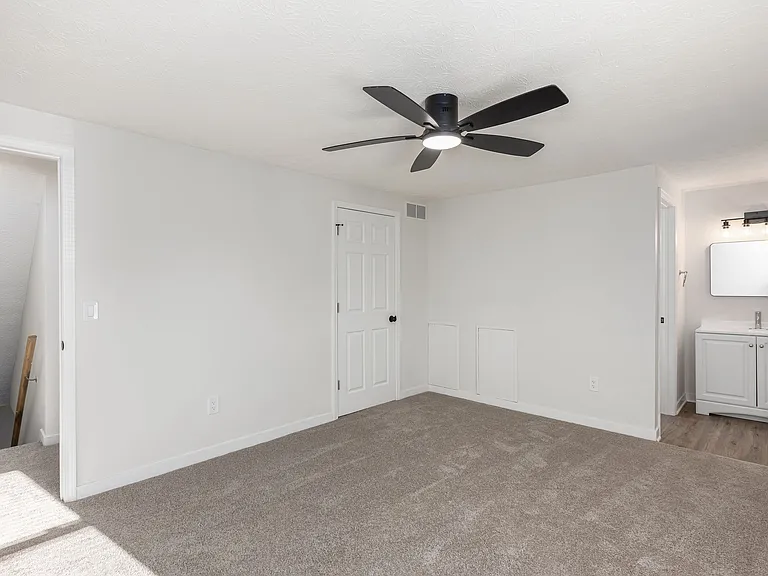 265 Cross Country Dr S — Photo 26