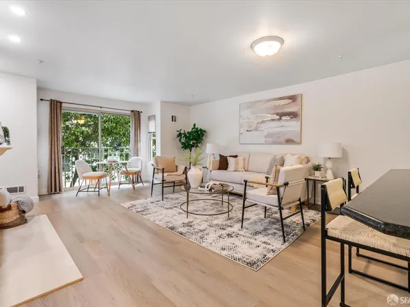 600 Chestnut St APT 211, San Francisco, CA 94133