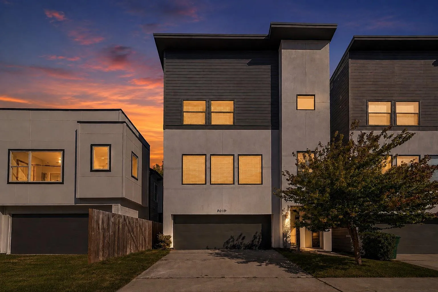 3 bed, 3.5 bath, 2043 sqft, $2,700 — Photo 1