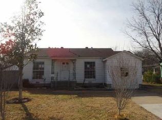 132 W Avenue F, Garland, TX 75040