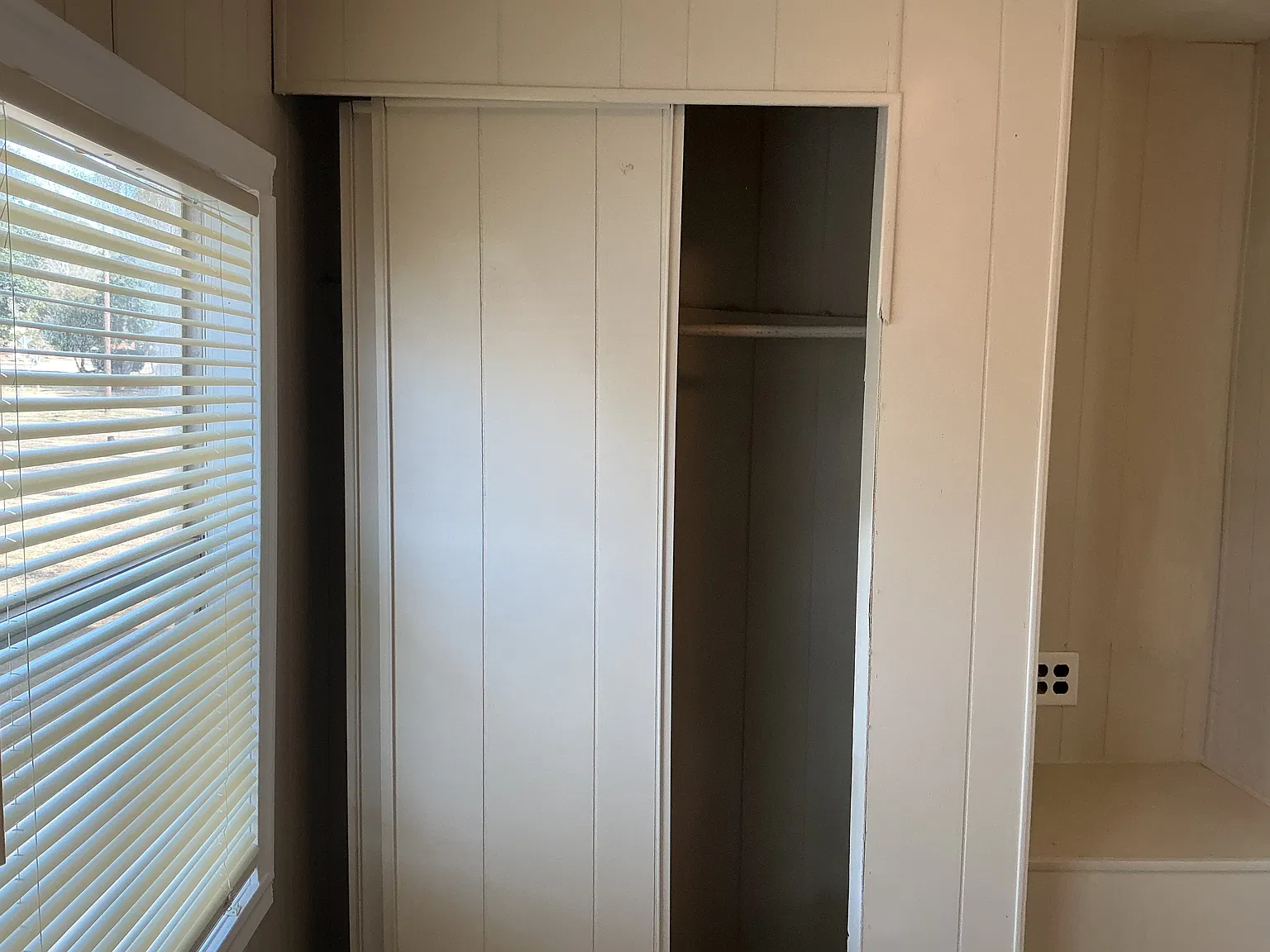 2 bed, 1100 sqft, $900 — Photo 4