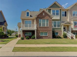 6254 Cloverdale Dr, Tega Cay, SC 29708
