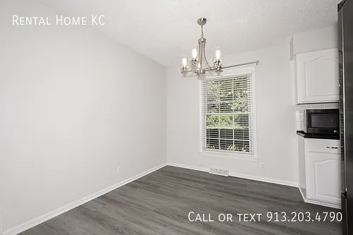 7800 Noland Rd — Photo 9