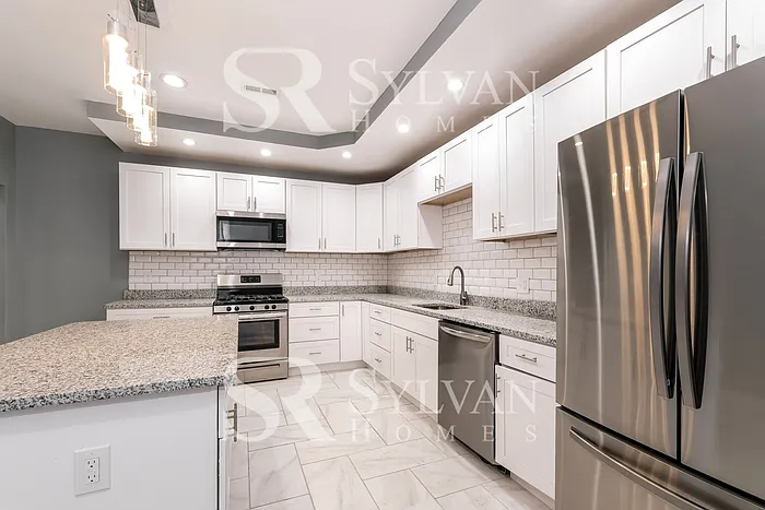 2902 Chelsea Ter — Photo 6