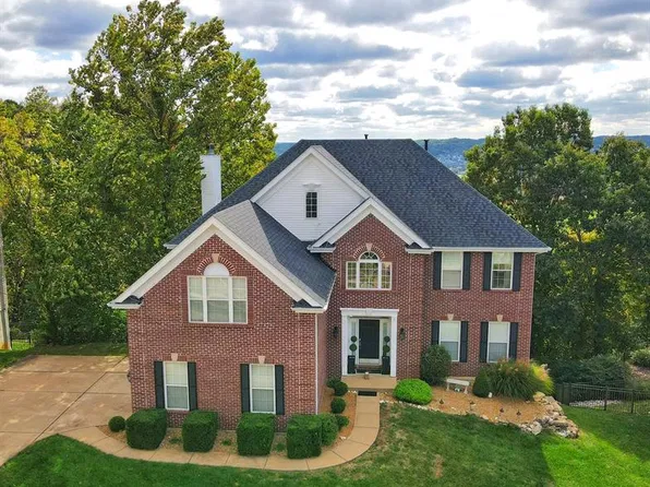 688 Meramec View Dr, Eureka, MO 63025