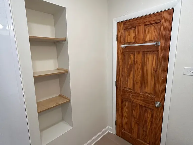 725 S Loomis St — Photo 22