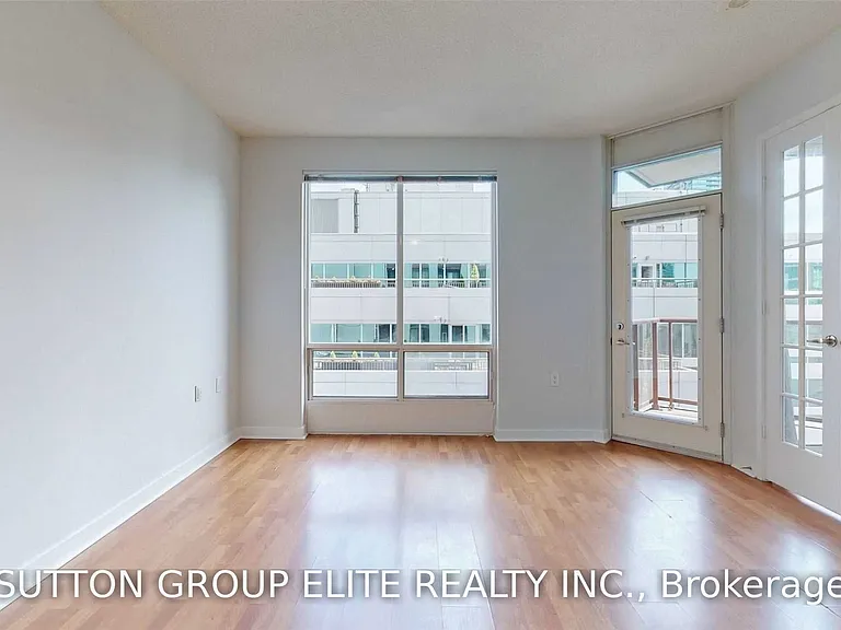 85 Bloor St E #1907 — Photo 7