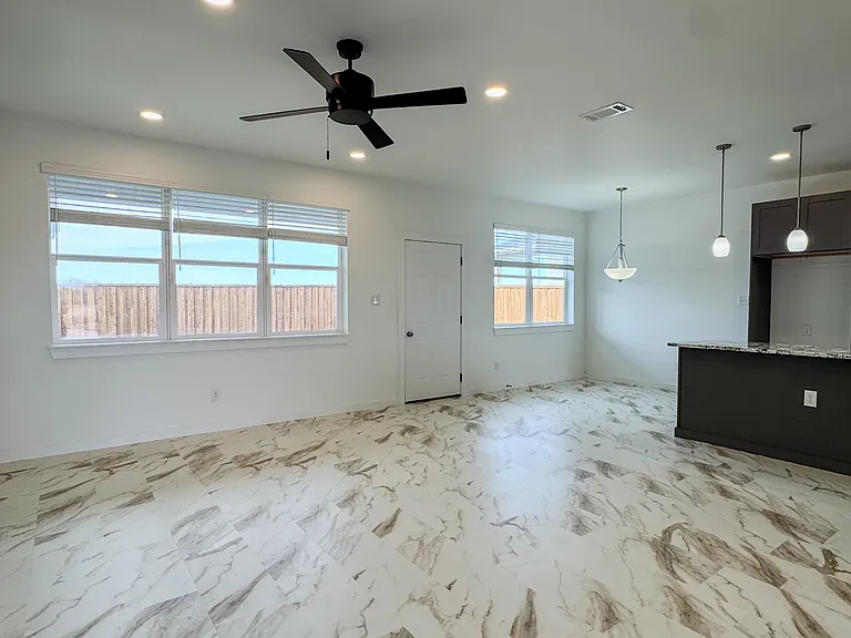 350 Lucy Rd — Photo 3