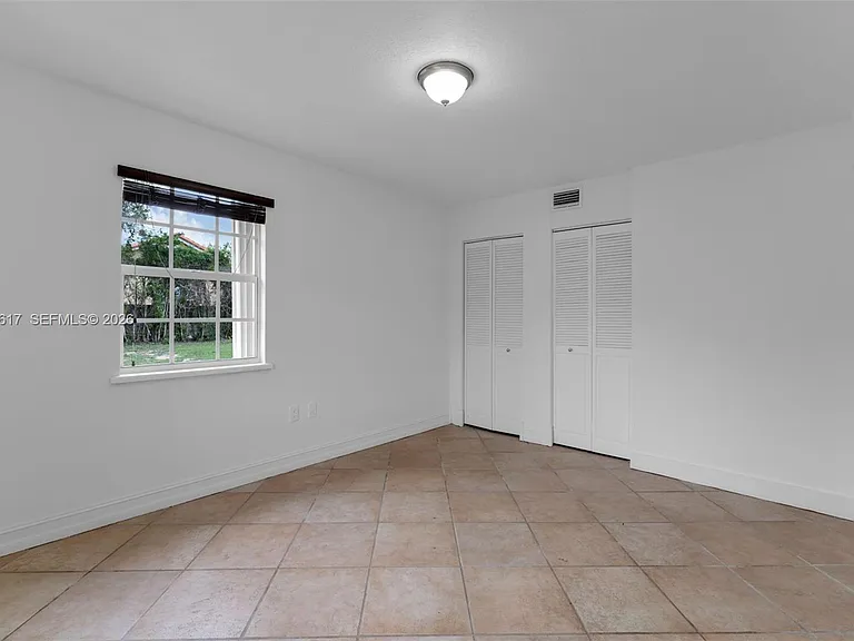 9840 SW 60th St — Photo 19