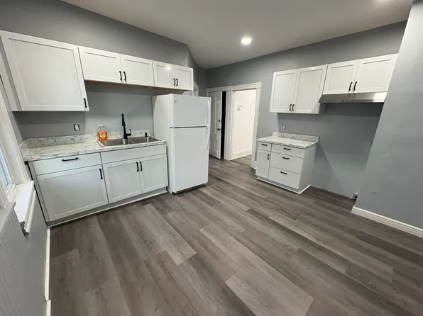 48 Emory St #2, Attleboro, MA 02703