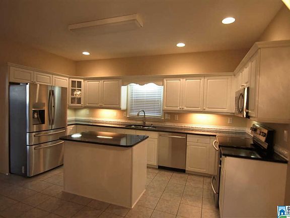 4th image of 1525 Oak Park Dr