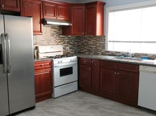 83 Governor Winthrop Rd #1, Somerville, MA 02145