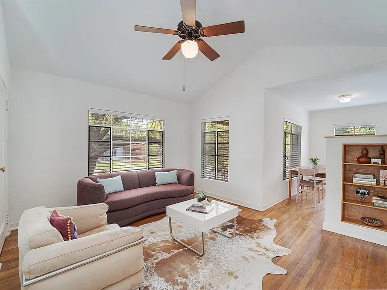 4003 Maplewood Ave #A-B — Photo 3