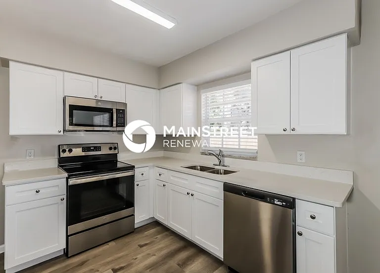 3813 W Elmwood Ter — Photo 9