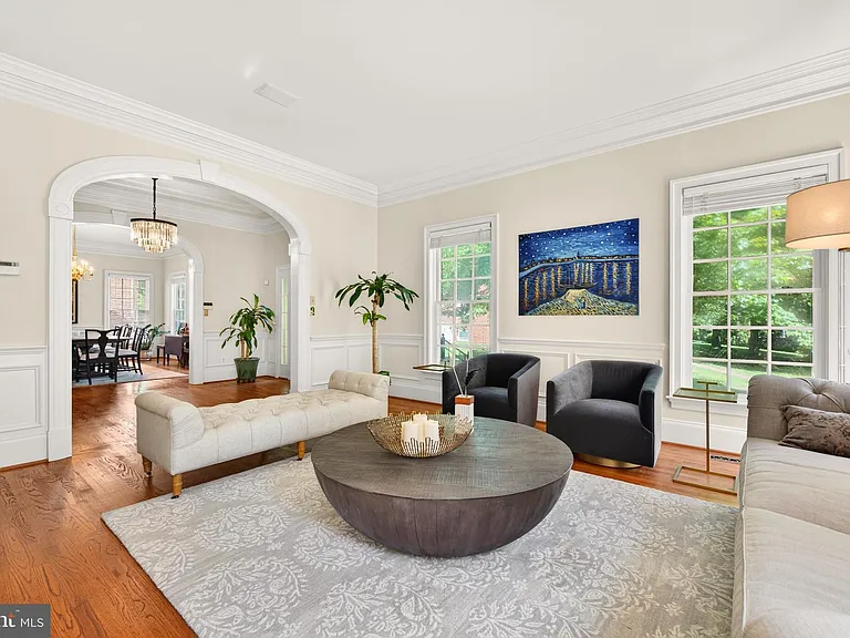 9860 Palace Green Way — Photo 7