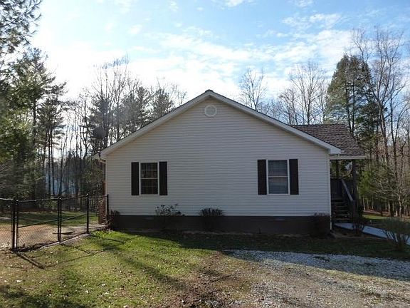 3rd image of 548 Northrup Falls Dr