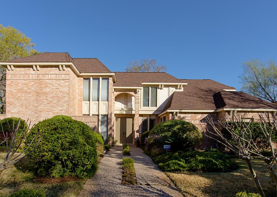 1st image of 1034 Daria Dr