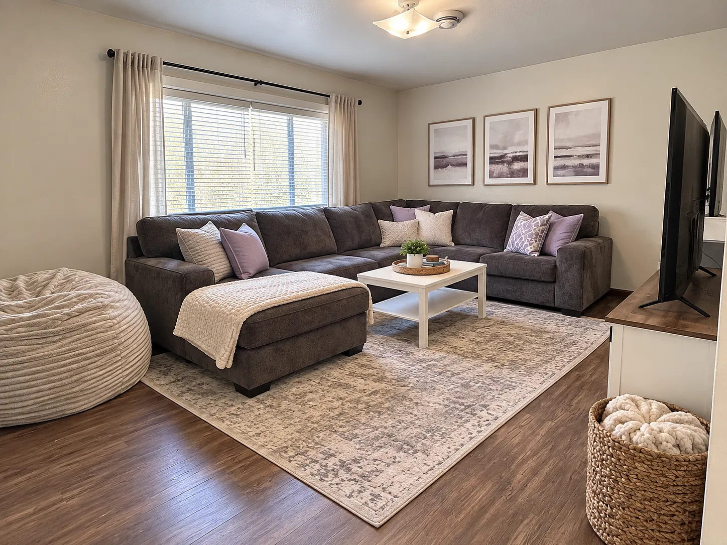 4 bed, 1787 sqft, $2,300 — Photo 4