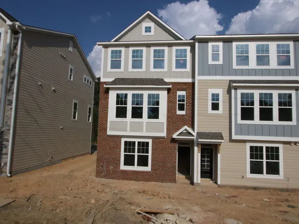 2917 Richardson Rd, Apex, NC 27502