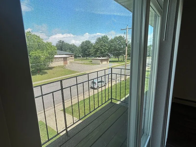 1214 Mosinee Ave — Photo 34