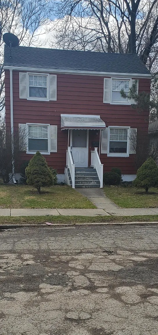 1411 University Ave photo 1