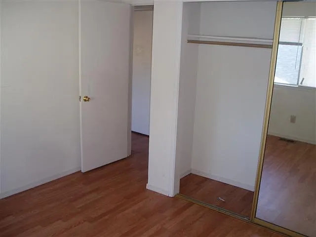 811 Cathedral Ct #2 — Photo 18