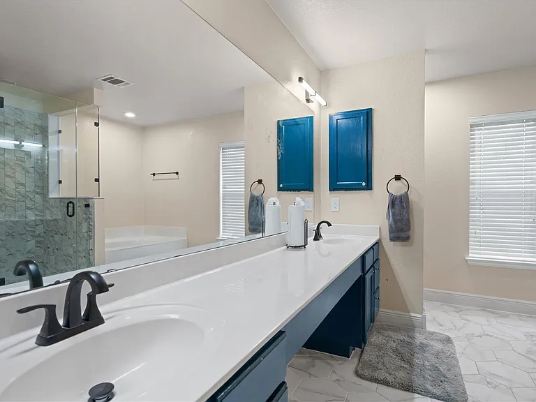 1509 Shady Creek Trl — Photo 20
