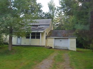 1582 Chestnut Ridge Rd, Chittenango, NY 13037