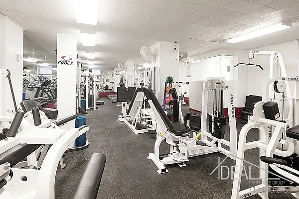 Sold by Ideal Properties Group | media 15