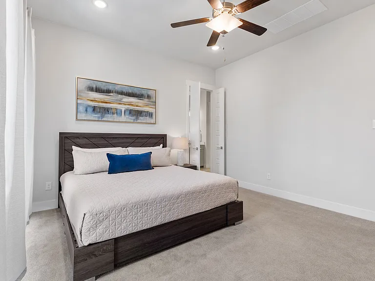 7848 Minglewood Ln — Photo 16