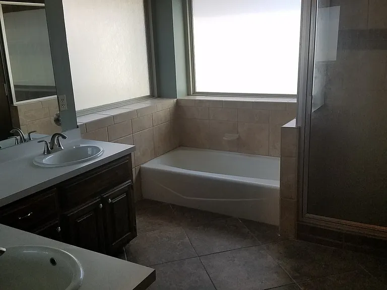 4016 Ripple Ave — Photo 6