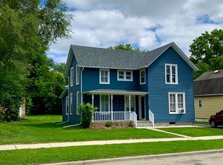 507 Grace St, Elgin, IL 60120