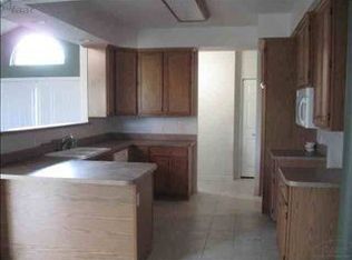 7093 Coldwater Rd, Flushing, MI 48433