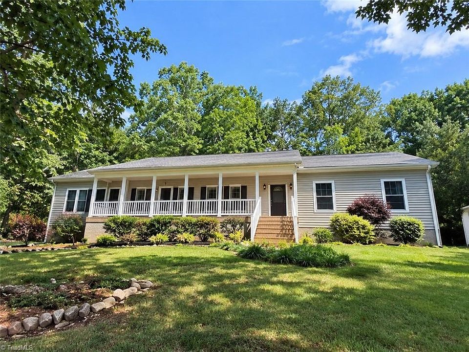 1st image of 1507 Ridgewood Rd