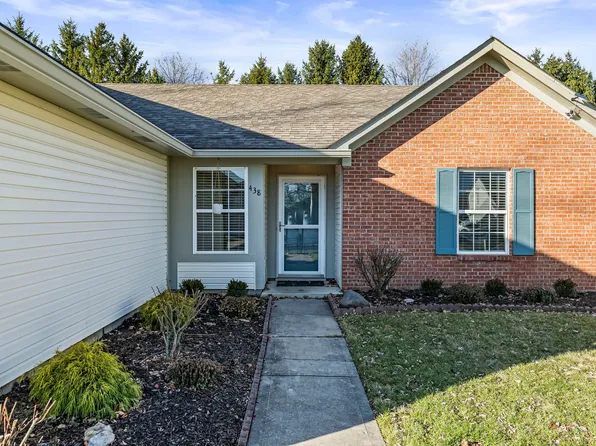 438 E Pine Ridge Dr, Westfield, IN 46074
