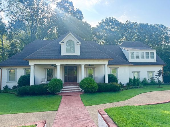 3078 Plantation Cir