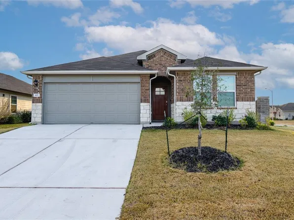 401 Abbey Ln, Lockhart, TX 78644