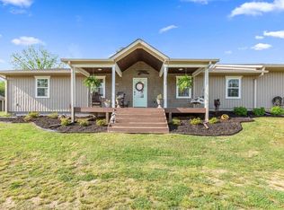 1160 Ridgeway Dr, Trion, GA 30753