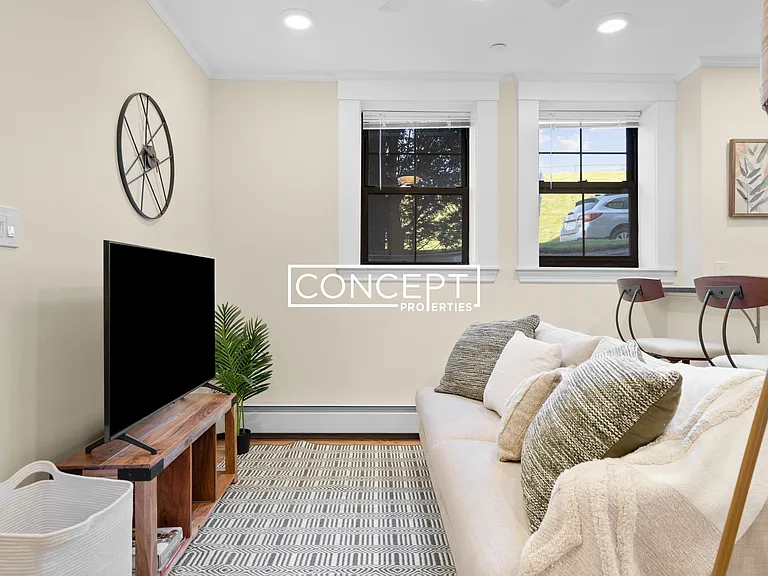 220 Commonwealth Ave #16 — Photo 5