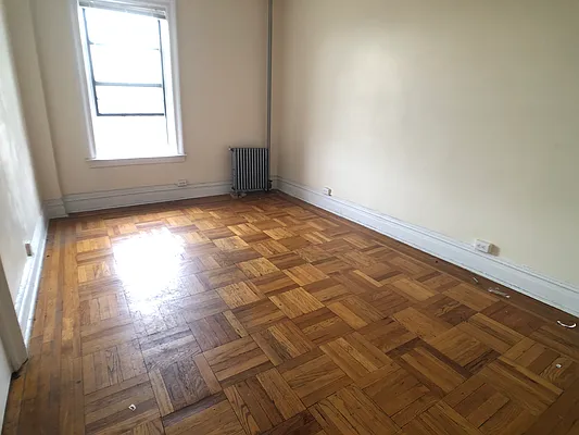 Rented by BRICK & GALO REALTY CORP | media 7