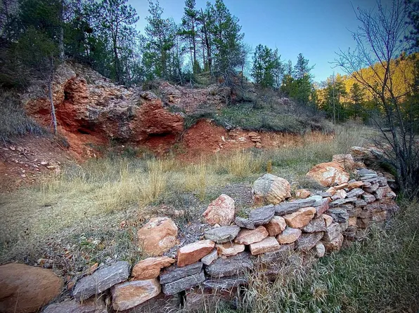 Hot Brook Canyon Rd, Hot Springs, SD 57747